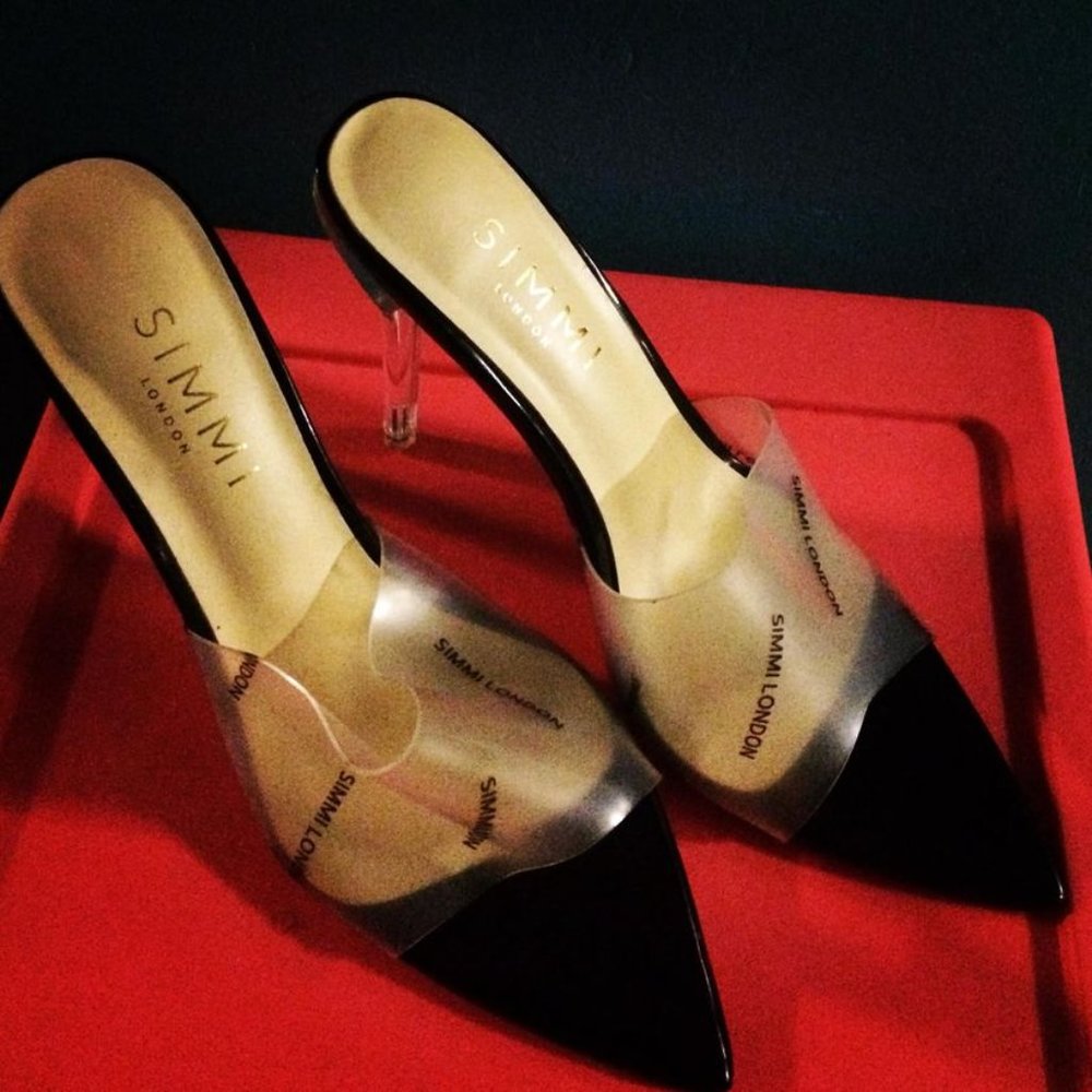 ladies pumps